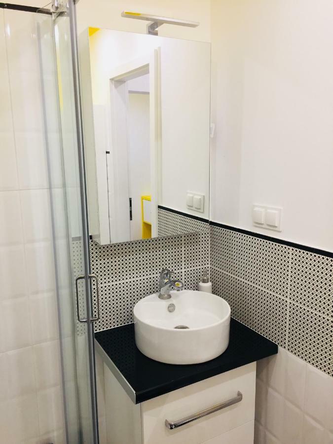 Apartamento Studio Dworzec Gdanski Varsovia Exterior foto